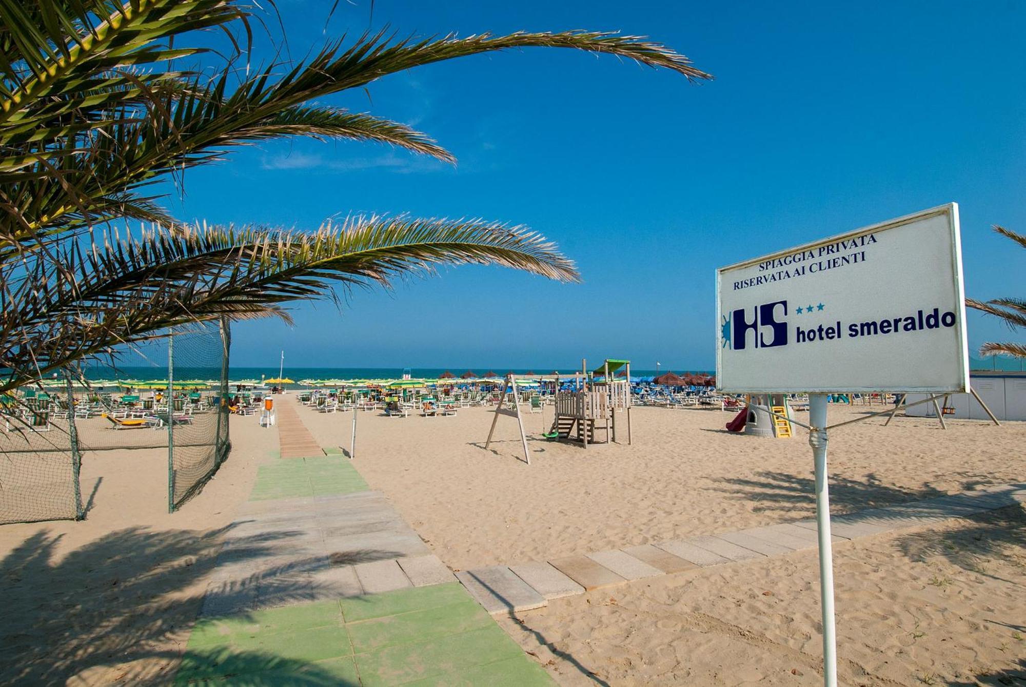 Hotel Smeraldo Giulianova Exterior foto
